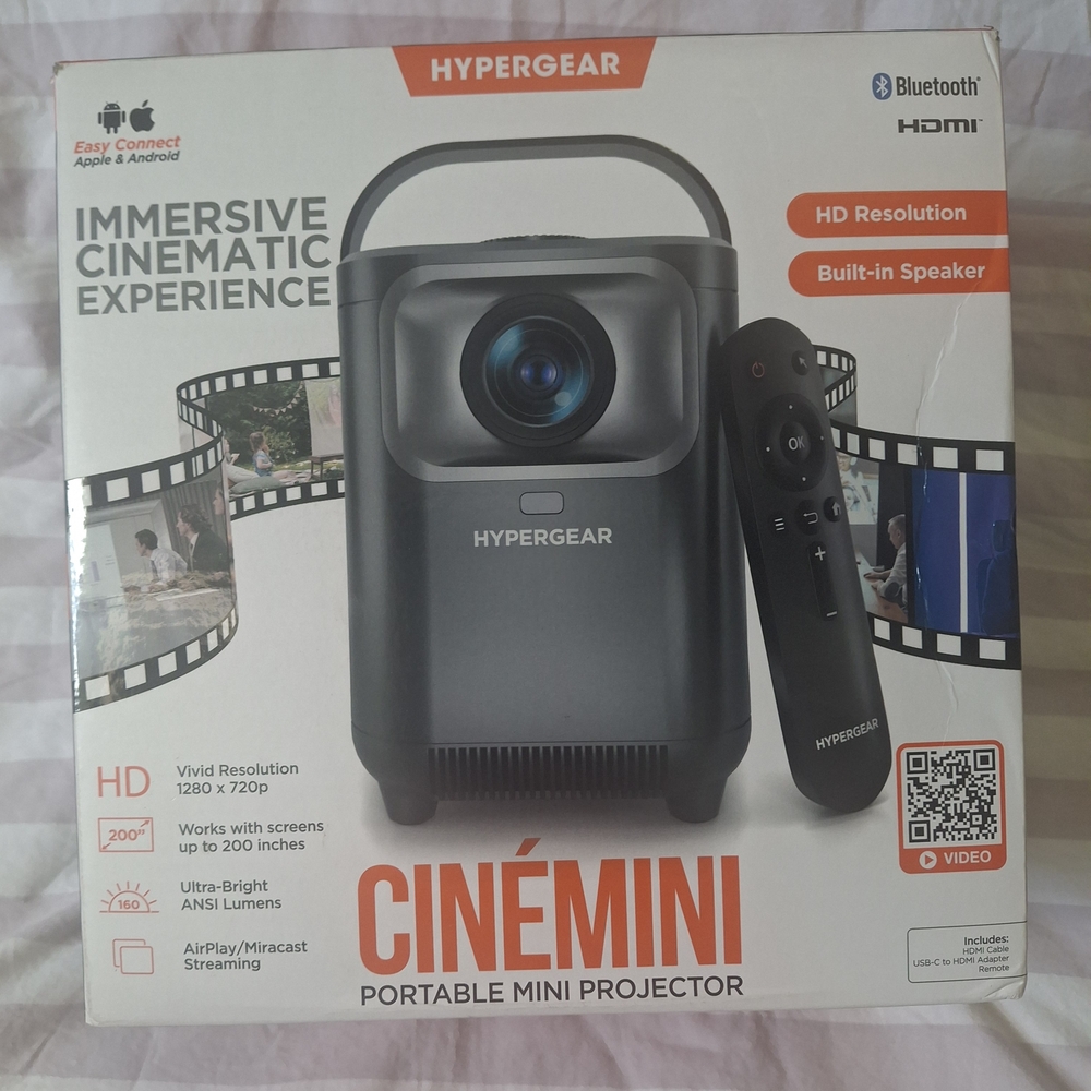 Hypergear Cinémini Portable Mini Projector - Black